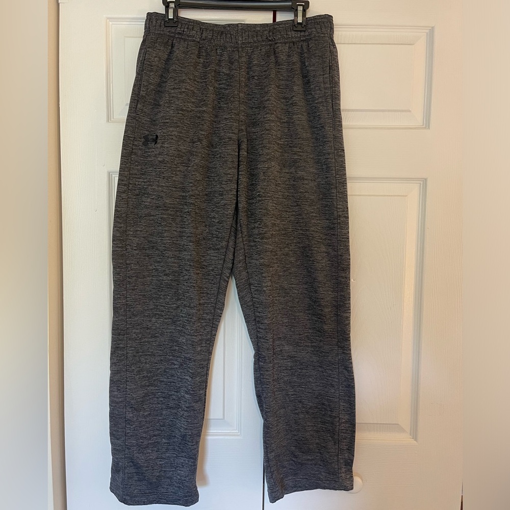 Men’s Under Armour Cold Gear Loose Fit Sweatpants, Grey, Size Large